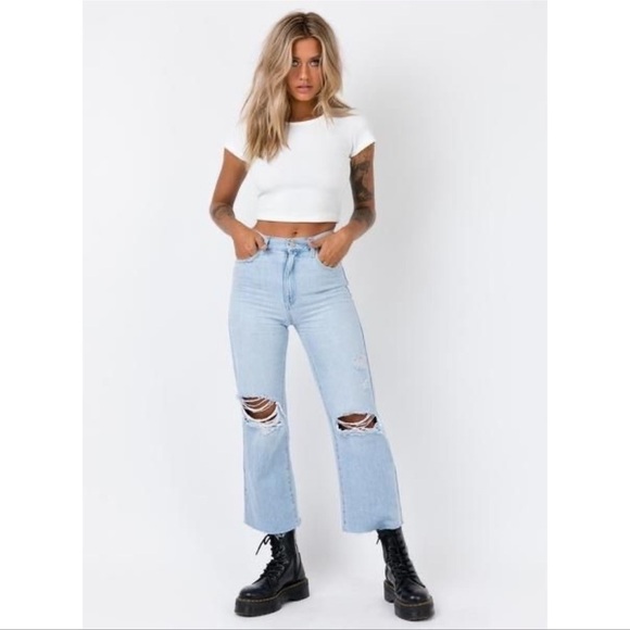 PRINCESS POLLY Classic White Ribbed Top - Picture 2 of 4